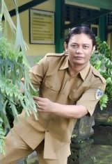 Hendro Lesmono, S.Si.